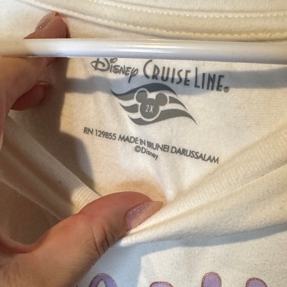 Disney cruise line  Cream Sweatshirt with Purple Design - Picture 2 of 5